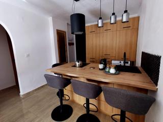Apartamento en Nueva Torrevieja. Piso en torrevieja con dos terrazas y piscina