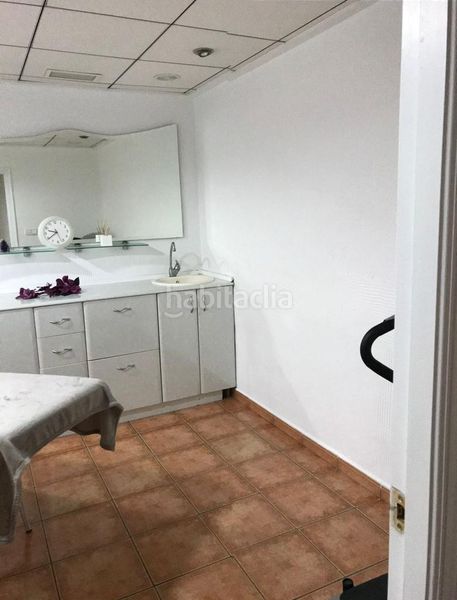 Foto 4b2ad9a7-a6b0-4c6f-b3c8-832f45e5bf81. Local comercial a Carrús Este Elche / Elx