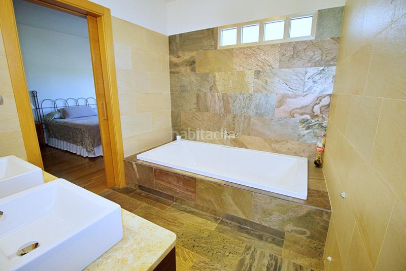 Foto c95717cf-0791-467b-9348-3bcec017c9a3. Xalet amb aparcament piscina a Peña de las Águilas Elche / Elx