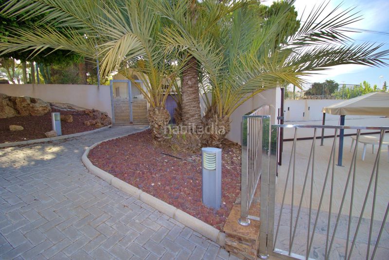 Foto f6304441-8c61-4b83-a0d5-2e93abaaa0ee. Xalet amb aparcament piscina a Peña de las Águilas Elche / Elx