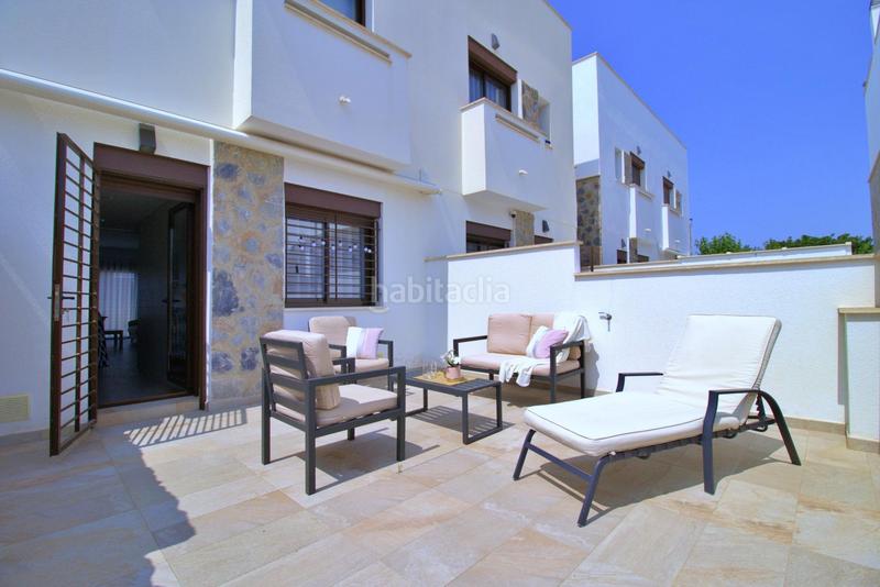 Foto 940dbf82-d8d2-44f7-8d5c-e6ccdf161f5b. House with parking in Torre de la Horadada Pilar de la Horadada