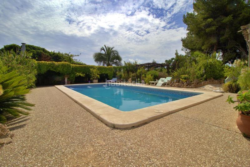 Foto 207ab30e-ab35-4d78-bd2e-32a2ee893278. Chalet with parking pool in La Foia - Daimés - Asprella Elche / Elx