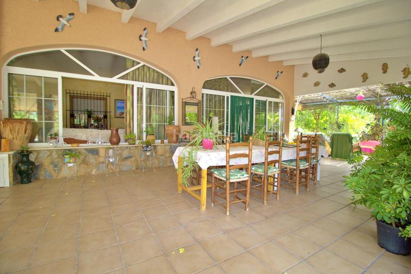 Foto 7d8f11f8-d0ae-49c8-8181-3cc612805dfb. Chalet with parking pool in La Foia - Daimés - Asprella Elche / Elx