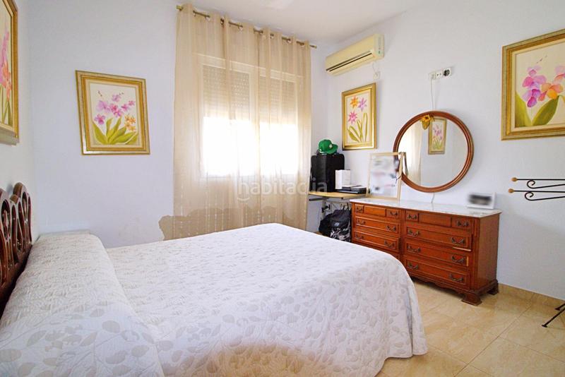 Foto adddfe71-b4f5-4b8a-a61d-17c811081887. Chalet with parking pool in La Foia - Daimés - Asprella Elche / Elx