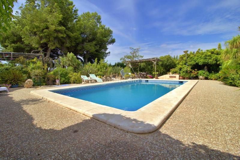 Foto bc264a76-9ff1-4737-add3-f8d4d4700783. Chalet with parking pool in La Foia - Daimés - Asprella Elche / Elx