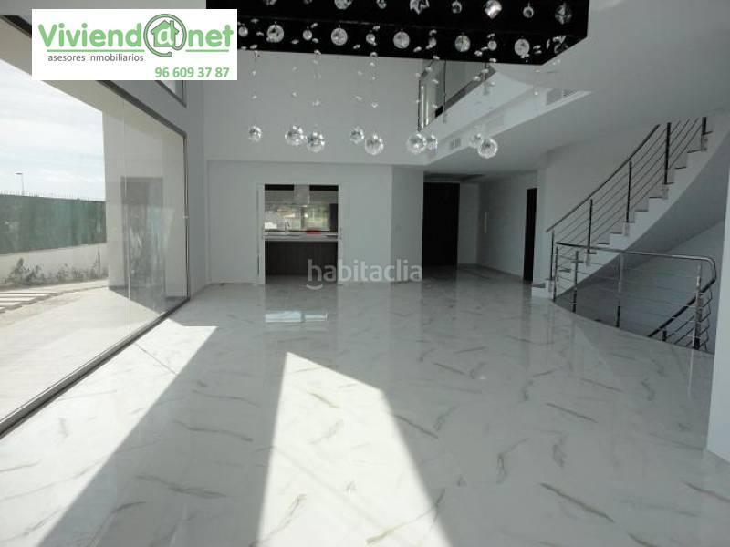 Foto 0fd58be3-58b8-460c-acf8-fb4ab5b4934c. Chalet mit heizung parking pool in Peña de las Águilas Elche / Elx