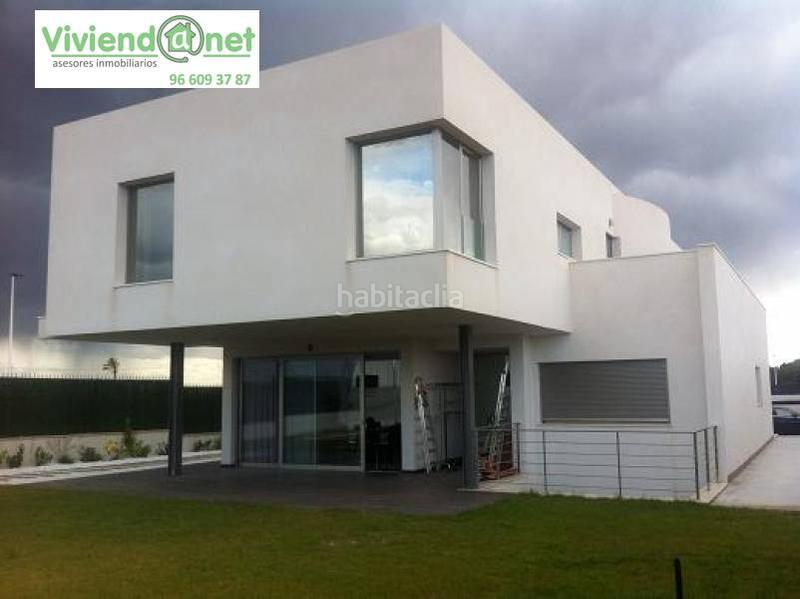 Foto 506c64de-1e67-4a3d-8173-d482cb699870. Chalet mit heizung parking pool in Peña de las Águilas Elche / Elx