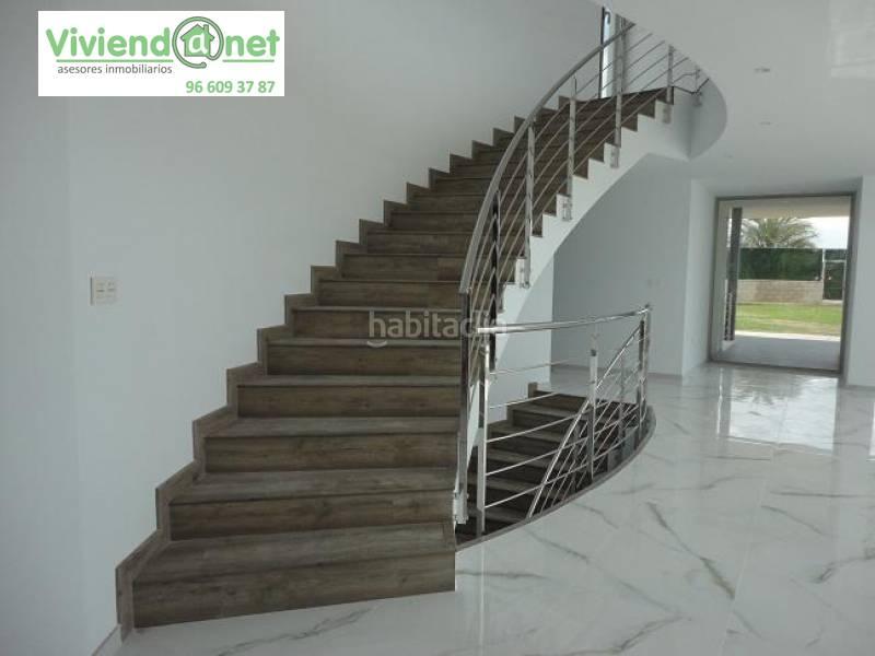 Foto 62d061bb-6a91-45b7-9ae8-f2c85a87b4c0. Chalet mit heizung parking pool in Peña de las Águilas Elche / Elx