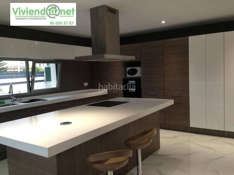 Foto 68f23fca-6bb6-4378-9a22-500b53282daa. Chalet mit heizung parking pool in Peña de las Águilas Elche / Elx