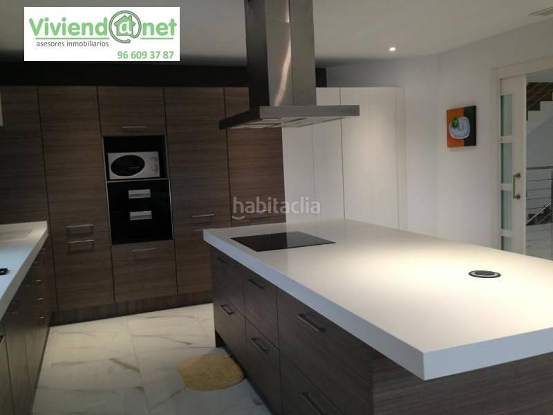 Foto b7f3cf23-1fb4-4e3e-92a2-ab21e957541e. Chalet mit heizung parking pool in Peña de las Águilas Elche / Elx