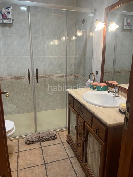 Foto 2a9e7182-fe2c-4991-9b80-ac435fafdb47. Casa adossada amb aparcament piscina a Ciutat Jardí - Torreta Verdí Elche / Elx