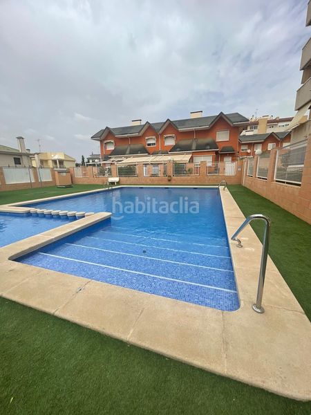Foto 34a34157-7fff-42dd-960c-38cf1073556a. Casa adossada amb aparcament piscina a Ciutat Jardí - Torreta Verdí Elche / Elx