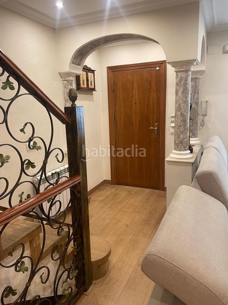 Foto be059a60-c284-42b5-b25a-e68ad0d8754e. Casa adossada amb aparcament piscina a Ciutat Jardí - Torreta Verdí Elche / Elx