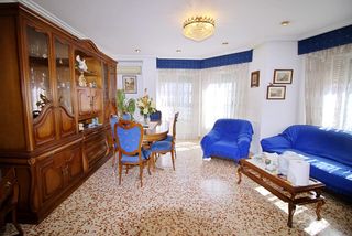 Pis a Pont Nou - Corazón de Jesús. Se vende gran piso en elche