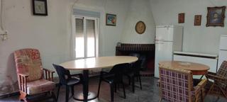 Propriété à Pedanías Este. Terreno rural en aspe pedanías con vivienda y piscina para refor