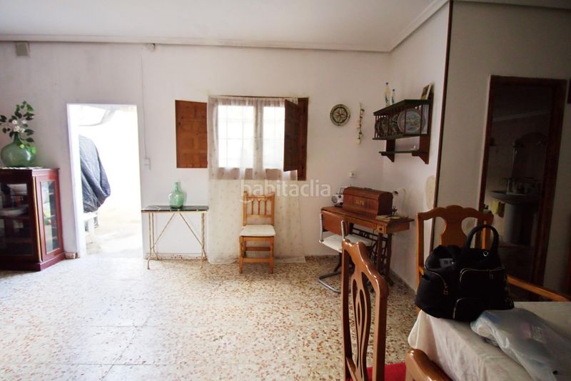 Foto ba0b375d-fe5a-4a99-b820-b37d8c6a0348. Casa amb aparcament a La Algoda - Matola - Llano de San José Elche / Elx