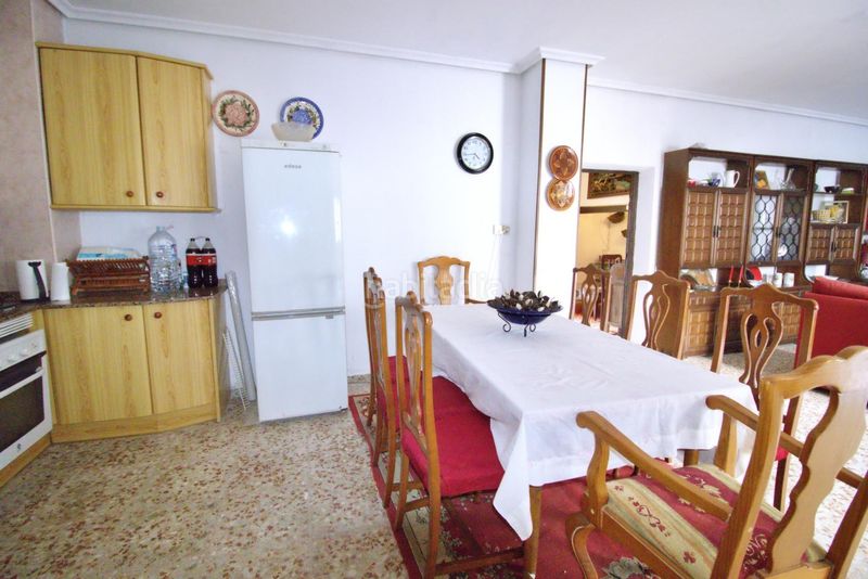 Foto f71686ce-e8c0-45f5-83c1-8f1101d5aee5. Casa amb aparcament a La Algoda - Matola - Llano de San José Elche / Elx
