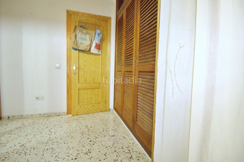 Foto cbd5e6c3-e1e0-49cd-97b9-4c8c95d02612. Pis a Babel Alicante