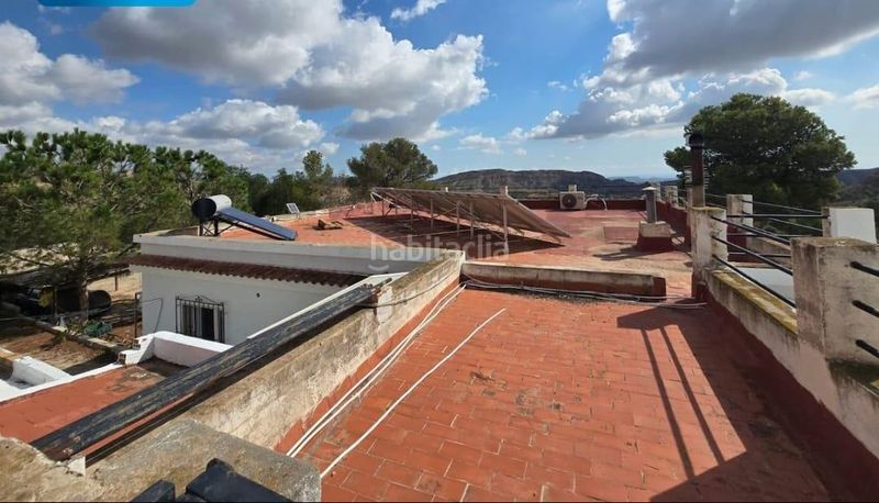 Foto 08b3ffb9-f38d-45fe-97f7-2a13cb184997. Xalet amb aparcament piscina a Agost