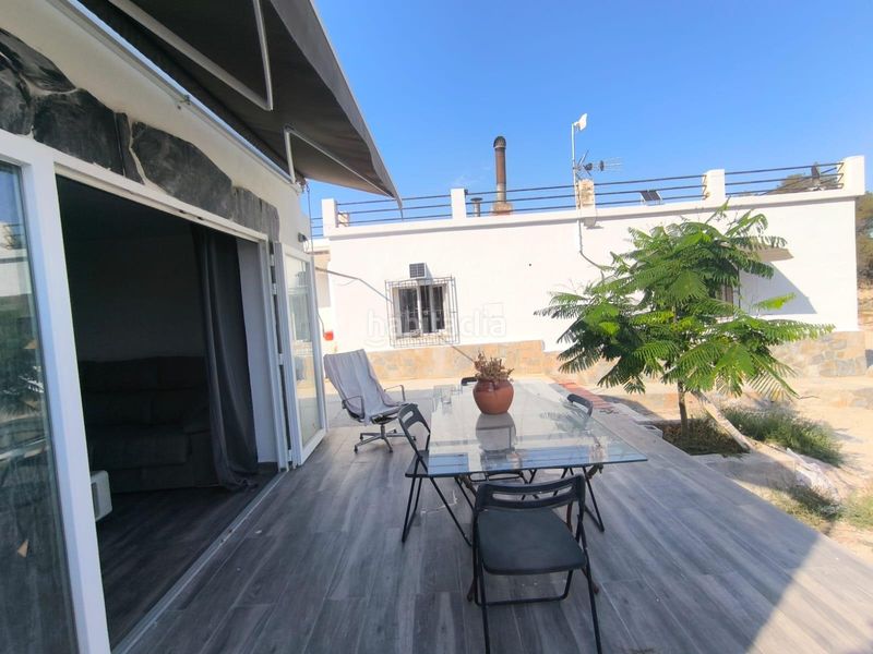 Foto a9b75155-2fee-4b39-af7c-5f07ecf9b823. Xalet amb aparcament piscina a Agost