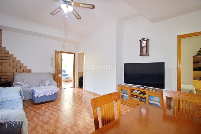 Foto c25a3672-daae-43a9-a26b-7eab111d230f. Xalet amb aparcament piscina a Jubalcoi Elche / Elx