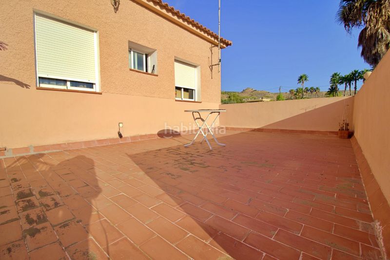 Foto e5b582f0-396f-4021-8a20-2f60ef077330. Xalet amb aparcament piscina a Jubalcoi Elche / Elx