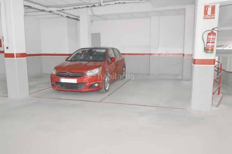 Foto 67338715-4a45-4820-9bbe-f218423ef092. Aparcament cotxe a Carrús Oeste Elche / Elx