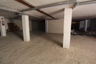Aparcament cotxe a Avenida de inglaterra 54. Se vende plaza de garaje en av inglaterra en la mata