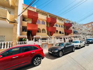 Apartament a Calle san antonio 24. Apartamento en la mata a 50 metros de la playa