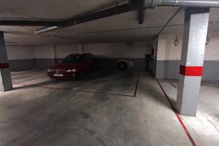 Aparcament cotxe a Travesía gabino 19. ¡olvídate de buscar aparcamiento!