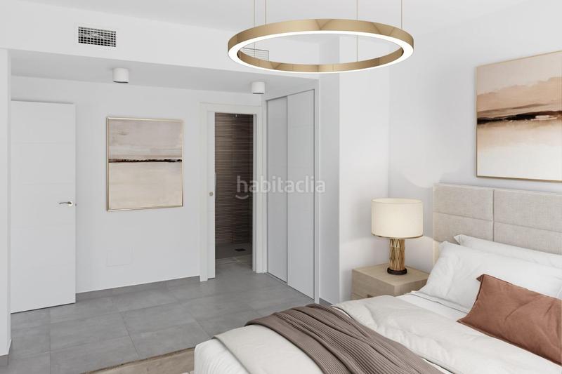 Foto 368cae15-8226-4542-850a-364eb8ad6cf3. Chalet mit parking pool in Monte y Mar Santa Pola