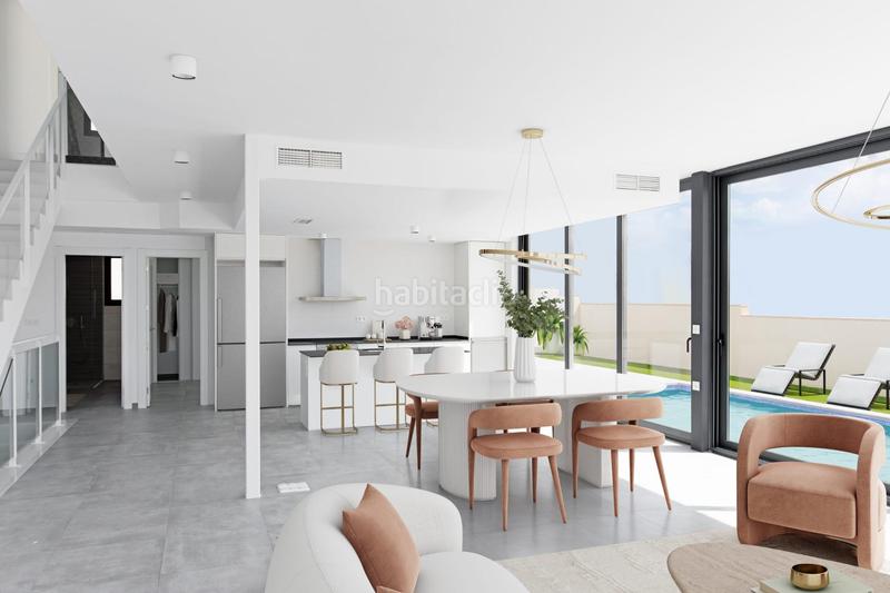 Foto 711ea1c4-acb4-4f32-8f0a-82c354703fdb. Chalet mit parking pool in Monte y Mar Santa Pola