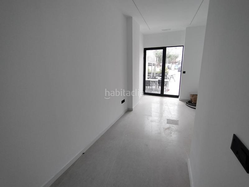 Foto c6e55ccf-b000-4712-a581-3085a3cfb1a7. Alquiler local comercial local en alquiler en la mata en Torrevieja