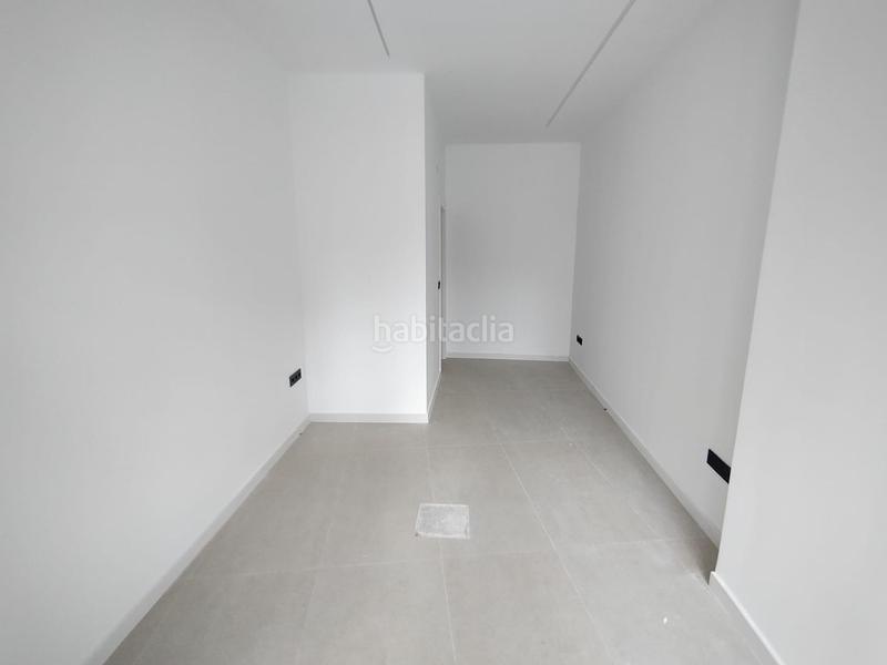 Foto 467656bf-e96b-4f98-8c39-3763f2dc5f5e. Lloguer local comercial a Gaspar Perelló Torrevieja