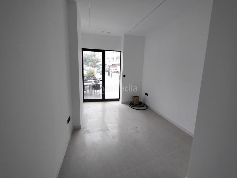 Foto f0eeab88-ec9b-44c2-9ee9-f63045dd1eef. Location local commercial dans Gaspar Perelló Torrevieja