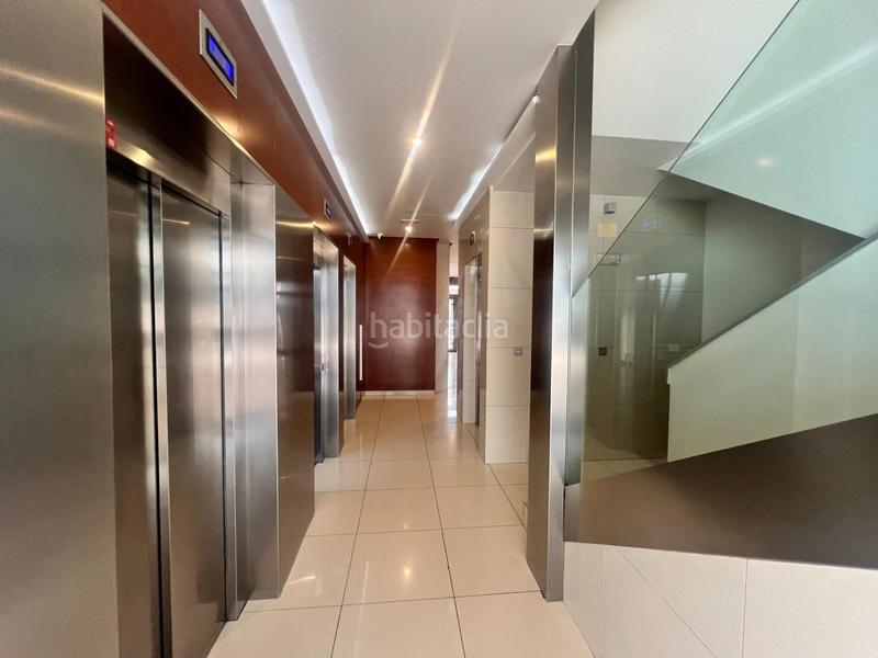 Foto 3aaaaccd-e7e5-4080-87e9-58983241cabd. Etagenwohnung mit heizung parking pool in Sector V Elche / Elx