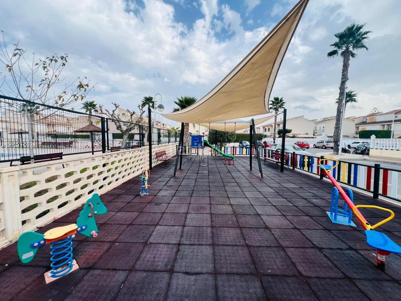 Foto 996781a7-7a15-49be-a897-62d9502ccb05. Chalet avec chauffage piscine dans Monte Faro-Altomar II Santa Pola