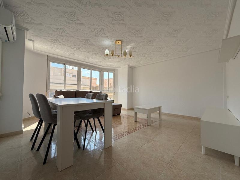 Foto 7a32f9d1-dc1b-4757-bbb9-ba3c5fa4df23. Etagenwohnung in Altabix Elche / Elx