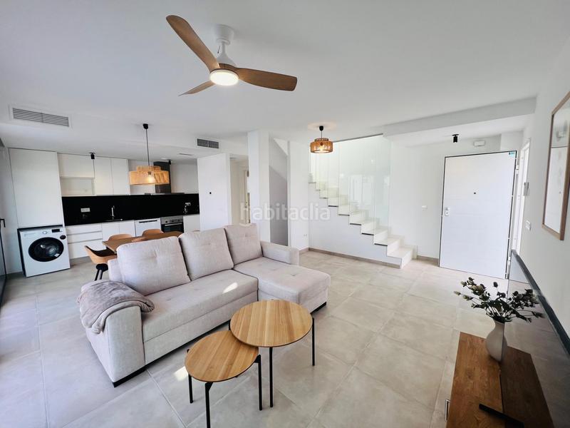 Foto 4f8403bb-1948-4720-8a6c-3db656dce8e6. Chalet avec chauffage parking piscine dans Monte y Mar Santa Pola