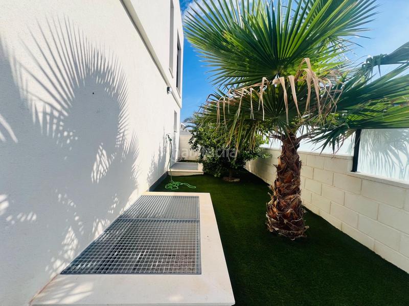 Foto 5ea9bef1-e0f0-42b7-9de8-827ef2a0c3d1. Chalet avec chauffage parking piscine dans Monte y Mar Santa Pola