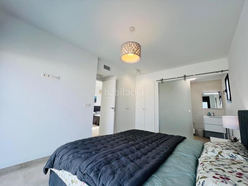 Foto 6fd9e2c6-a08d-4b57-89d9-734cdf77ef65. Chalet avec chauffage parking piscine dans Monte y Mar Santa Pola