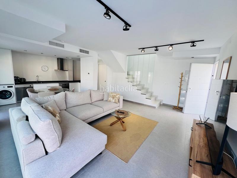 Foto fdc5168c-970b-4de8-bf8c-497164ff4ca7. Maison jumelée avec chauffage parking piscine dans Monte y Mar Santa Pola