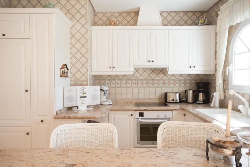 Foto 05890249-b52f-486d-bdaa-5b4da5ac47a1. Chalet mit heizung parking pool in Coloma Nucia (la)