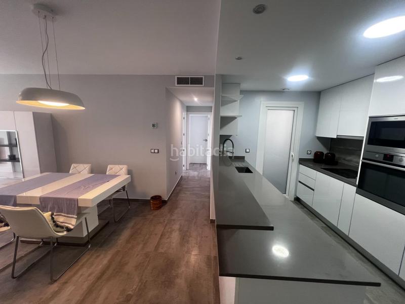 Foto 5c0beff9-6988-498a-abea-140228fa2047. Piccolo appartamento con riscaldamento parcheggio piscina in Elche / Elx