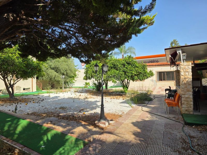 Foto 9dfccd02-d937-4d49-a620-8bc9a6f12967. Chalet  en venta zona la Albufereta en Albufereta Alicante