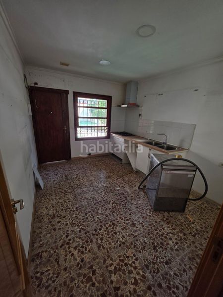 Foto c5aa0802-0058-462c-ab3d-f327187a0b97. Chalet  en venta zona la Albufereta en Albufereta Alicante