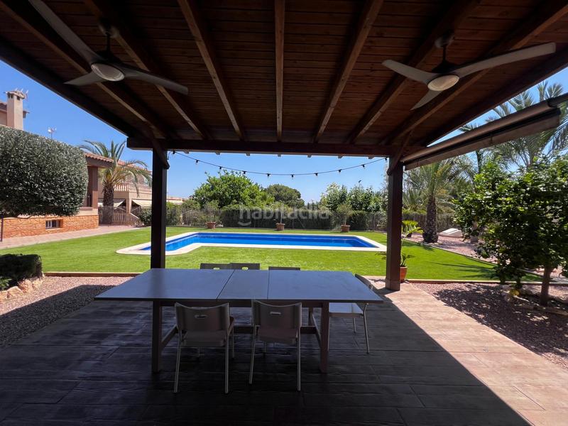 Foto 10fb36bd-3b8a-4dfe-96a8-8e8cc62e2a64. Chalet con parcheggio piscina in Valverde Elche / Elx