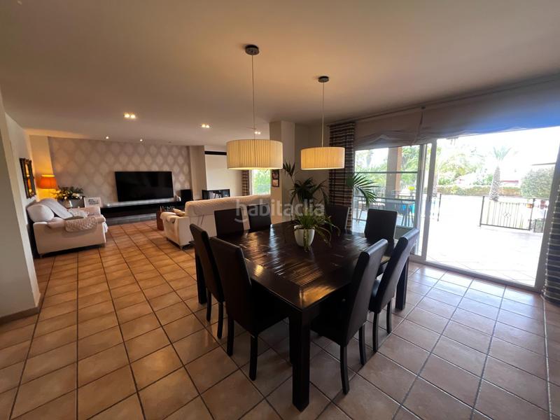 Foto 2a362c6f-21fc-41a9-8073-b5f7f691e449. Chalet con parcheggio piscina in Valverde Elche / Elx