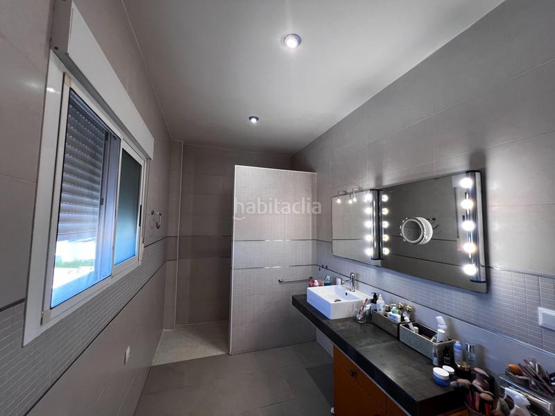 Foto b19f50b3-4382-4ddb-937a-7da2a41dbac6. Chalet con parcheggio piscina in Valverde Elche / Elx