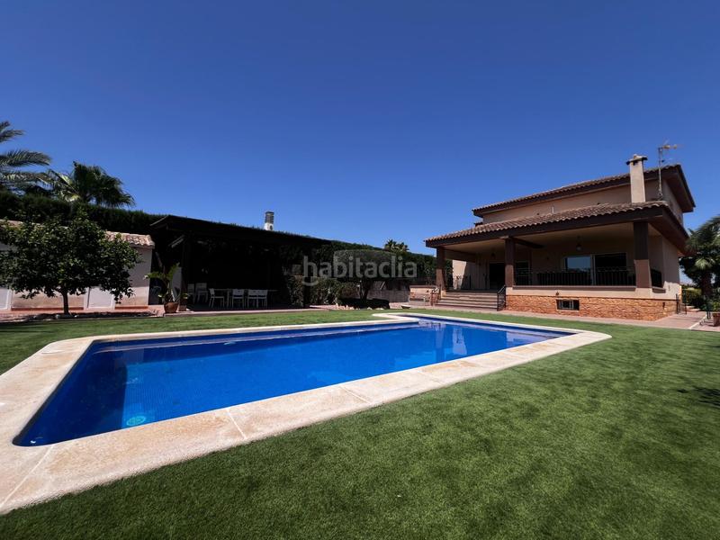 Foto f003f283-0ff1-4566-977d-eb1e80c76b5e. Chalet con parcheggio piscina in Valverde Elche / Elx